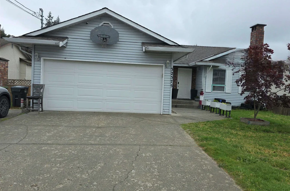 House for sale at 32575 Peardonville Road Abbotsford British Columbia - MLS: R3122112