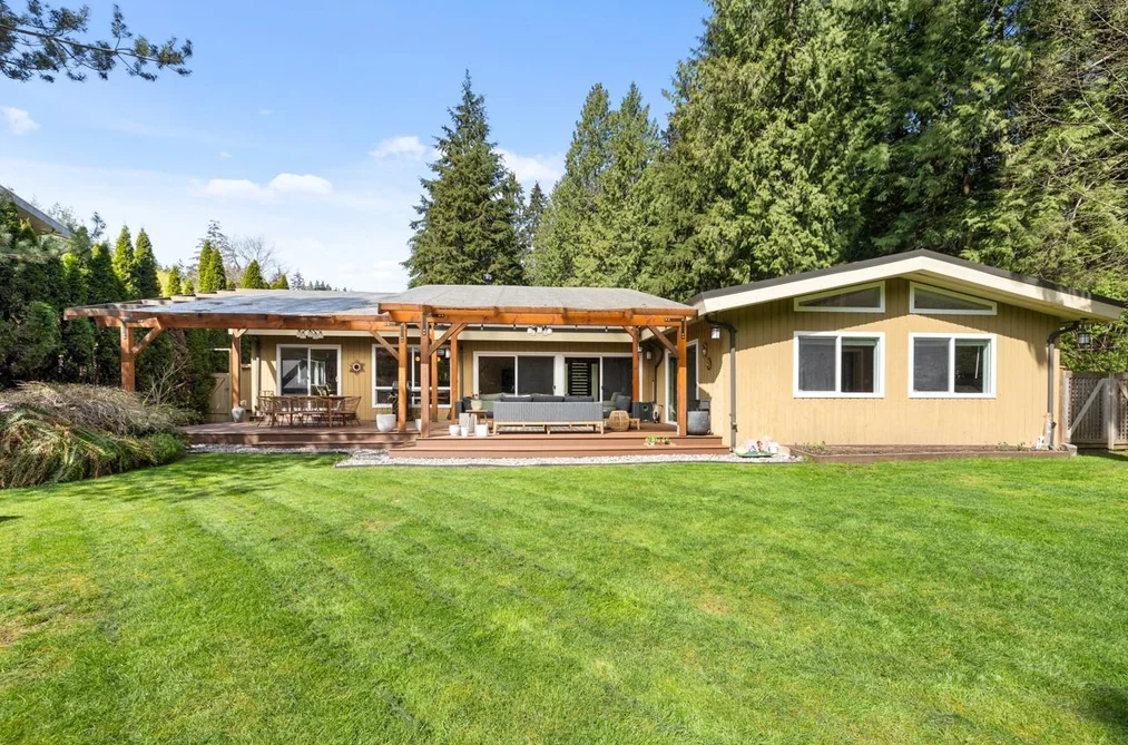 House for sale at 326 Moyne Drive West Vancouver British Columbia - MLS: R3161216