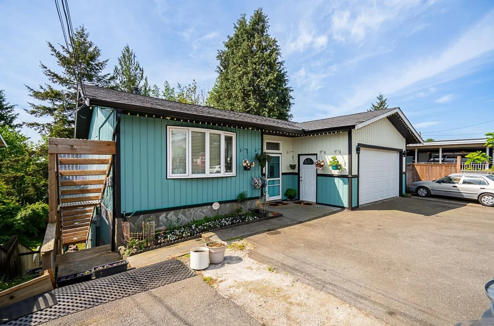 32604 BEST AVENUE, Mission BC V2V 2S6, Mission BC — Residential for Sale - Photo 2
