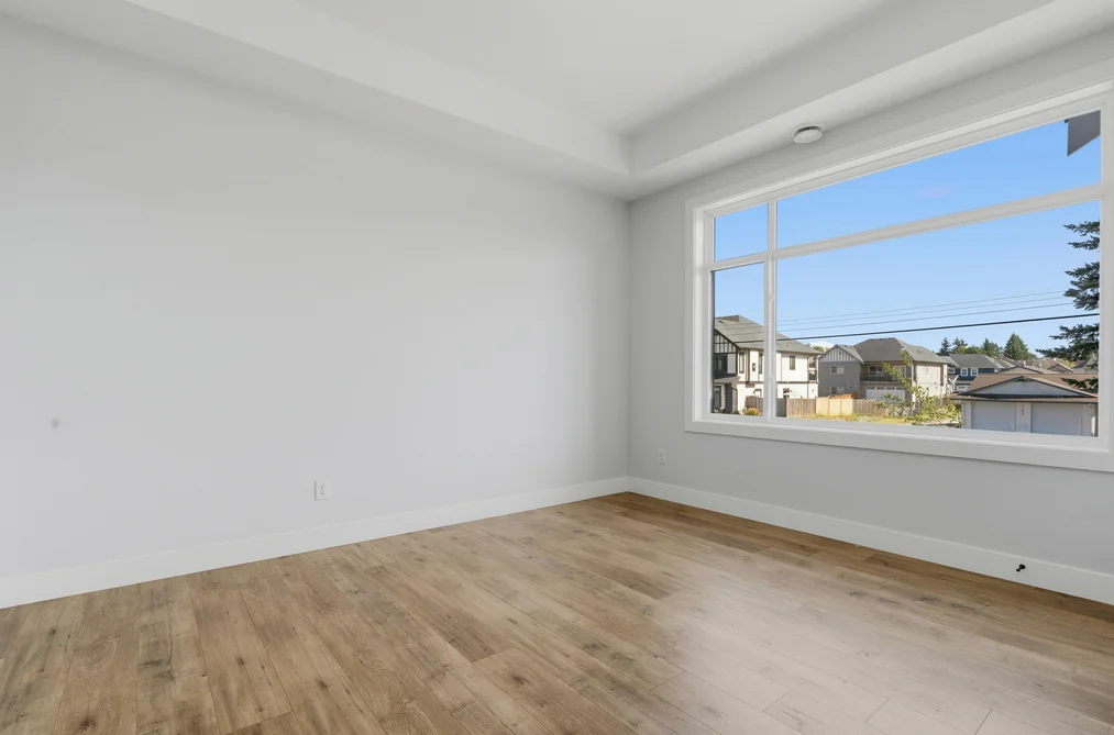 32611 CHERRY AVENUE, Mission BC V2V 2T8, Mission BC — Residential for Sale — Photo 6 of 40