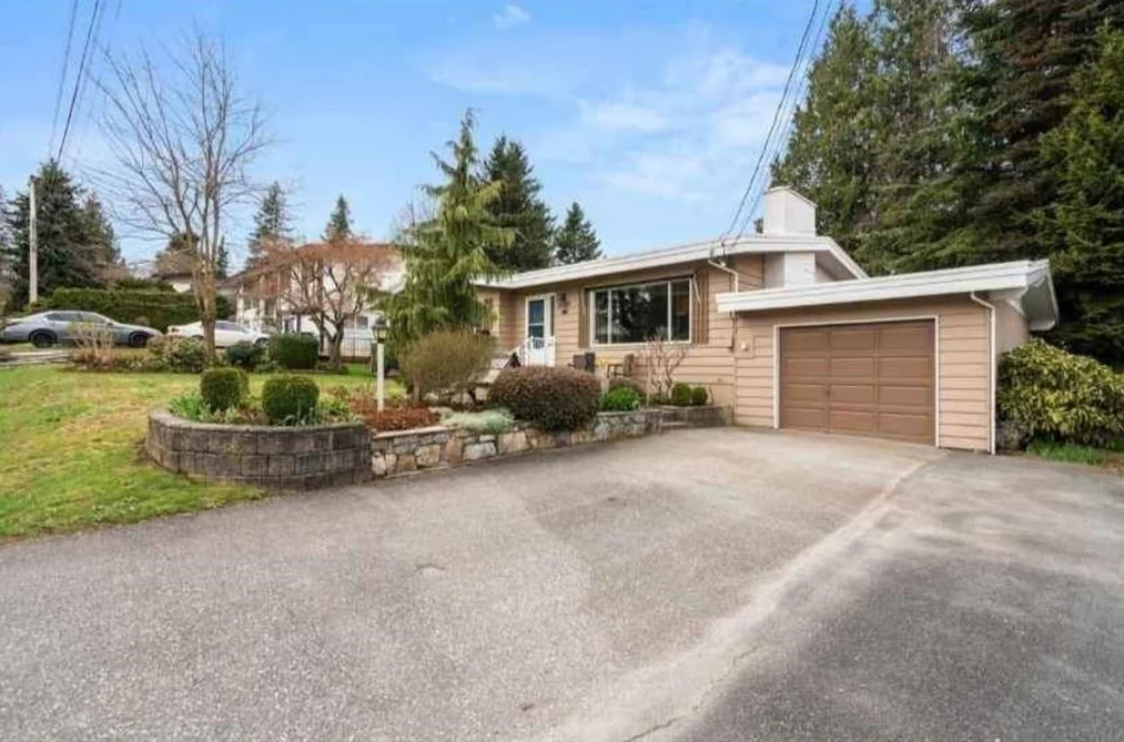 House for sale at 32611 Hollywood Avenue Abbotsford British Columbia - MLS: R3114779