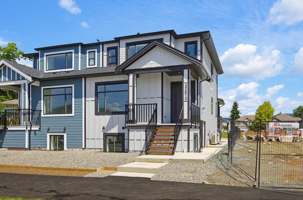 Half Duplex for sale at 32613 Cherry Avenue Mission British Columbia - MLS: R3138038