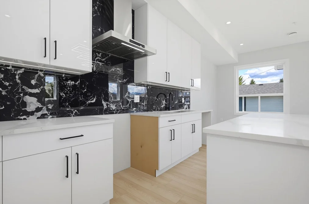 32613 CHERRY AVENUE, Mission BC V2V 2T8, Mission BC — Residential for Sale — Photo 6 of 40