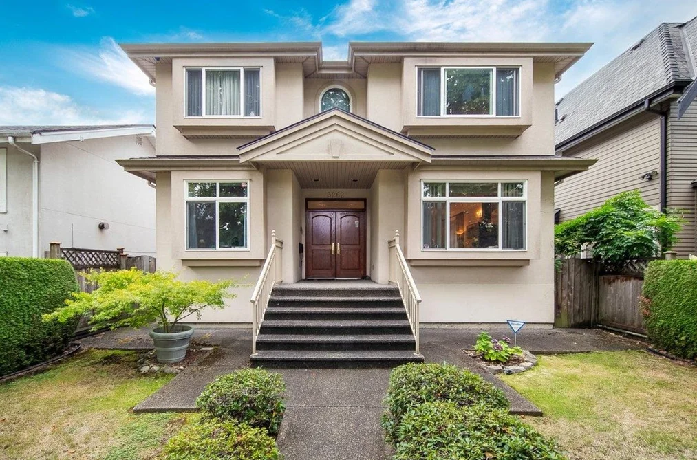 House for sale at 3262 W 12th Avenue Vancouver British Columbia - MLS: R3160449