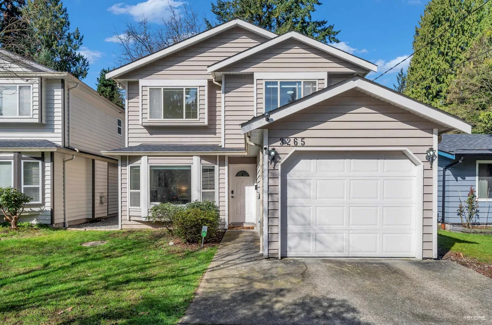 House for sale at 3265 Chaucer Avenue North Vancouver British Columbia - MLS: R3107570