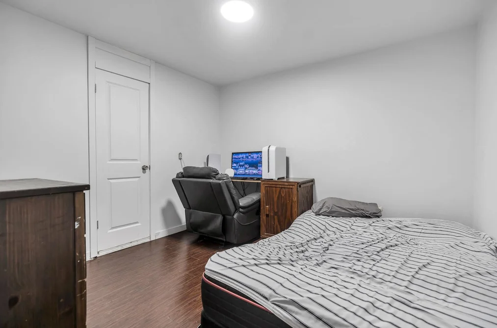 32670 AVALON CRESCENT, Abbotsford BC V2T 3S6, Abbotsford BC — Residential for Sale - Photo 3