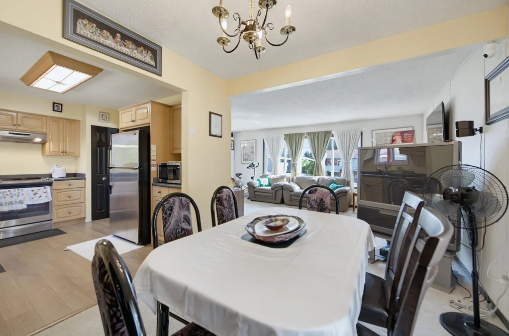 32673 Bevan Avenue, Abbotsford, BC - MLS: R3163453 - Photo 10 32673 Bevan Avenue, Abbotsford, BC - MLS: R3163453 - Photo 10