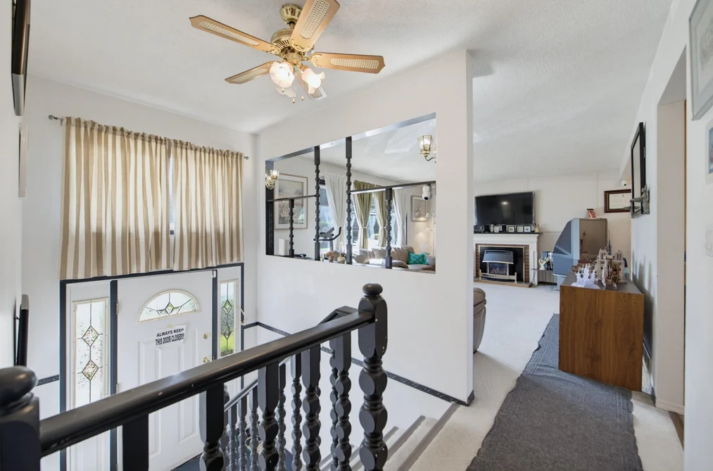 32673 Bevan Avenue, Abbotsford, BC - MLS: R3163453 - Photo 3 32673 Bevan Avenue, Abbotsford, BC - MLS: R3163453 - Photo 3