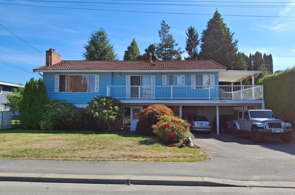 House for sale at 32678 Bevan Avenue Abbotsford British Columbia - MLS: R3041641