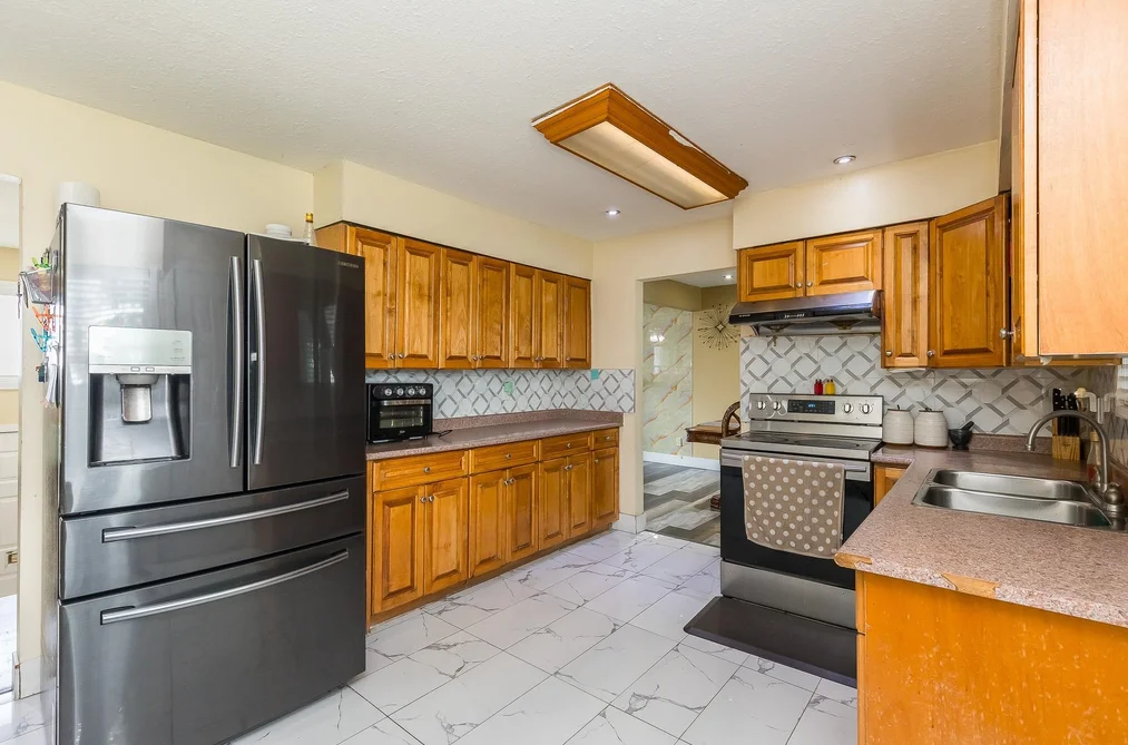32698 PANDORA AVENUE, Abbotsford BC V2T 3X1, Abbotsford BC — Residential for Sale - Photo 4