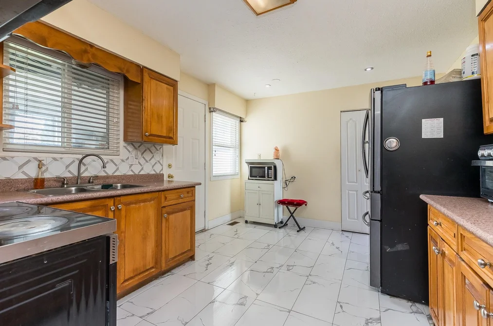 32698 PANDORA AVENUE, Abbotsford BC V2T 3X1, Abbotsford BC — Residential for Sale - Photo 7