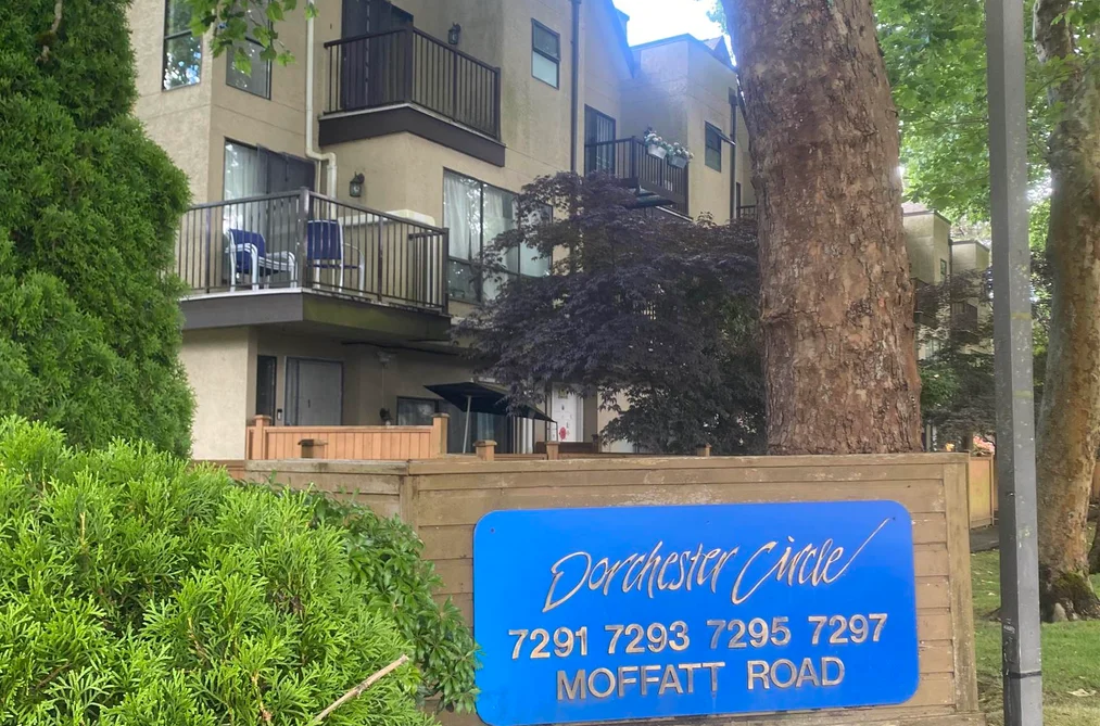 Condo for sale at 327 7295 Moffatt Road Richmond British Columbia - MLS: R3150306