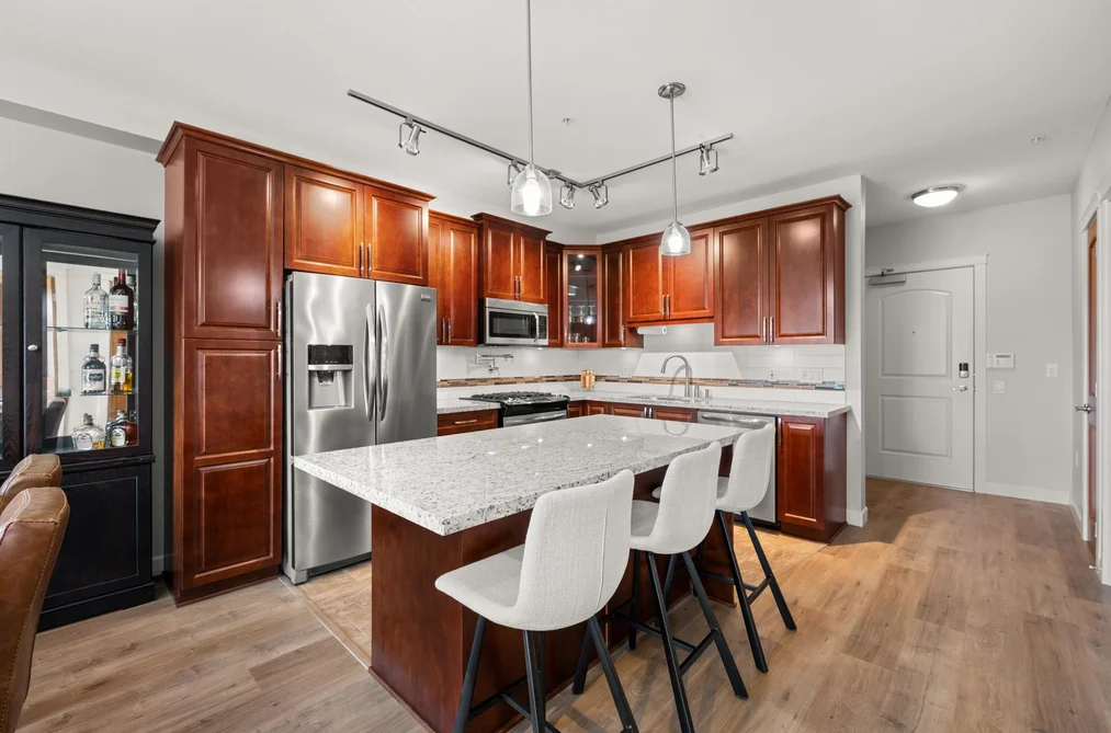 327 8157 207 STREET, Langley BC V2Y 0V3, Langley BC — Residential for Sale - Photo 3