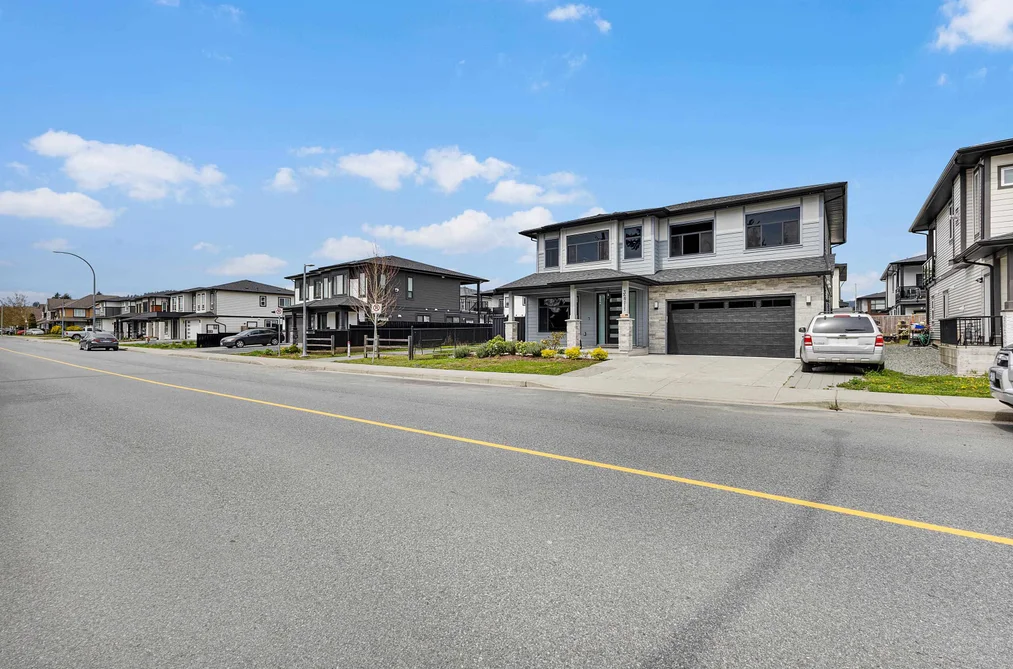 32711 EGGLESTONE AVENUE, Mission BC V4S 0E6, Mission BC — Residential for Sale - Photo 3