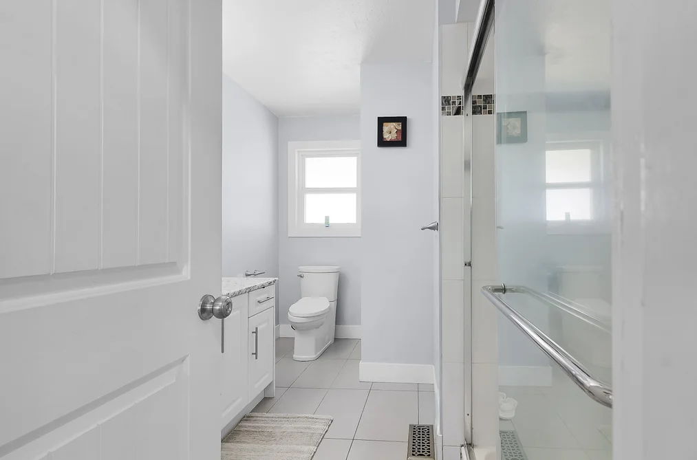 32745 OKANAGAN DRIVE, Abbotsford BC V2T 4Z4, Abbotsford BC — Residential for Sale — Photo 19 of 40