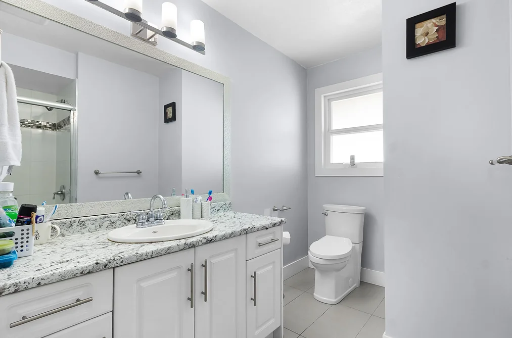 32745 OKANAGAN DRIVE, Abbotsford BC V2T 4Z4, Abbotsford BC — Residential for Sale — Photo 20 of 40