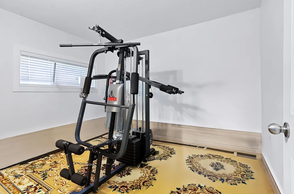 32745 OKANAGAN DRIVE, Abbotsford BC V2T 4Z4, Abbotsford BC — Residential for Sale — Photo 33 of 40