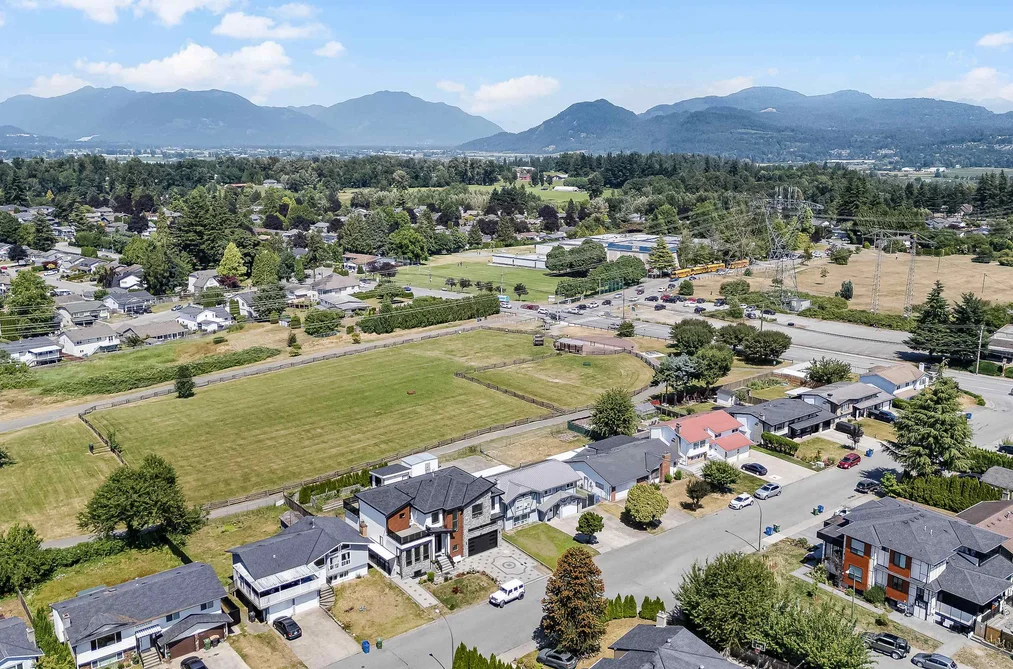 32745 OKANAGAN DRIVE, Abbotsford BC V2T 4Z4, Abbotsford BC — Residential for Sale — Photo 36 of 40