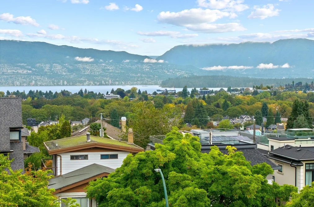 House for sale at 3276 W 21st Avenue Vancouver British Columbia - MLS: R3115737