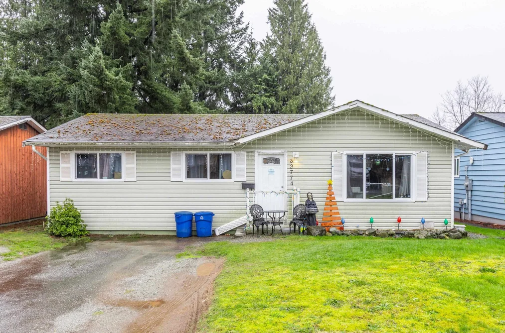 32774 BADGER AVENUE, Mission BC V2V 5B2, Mission BC — Residential for Sale - Photo 2
