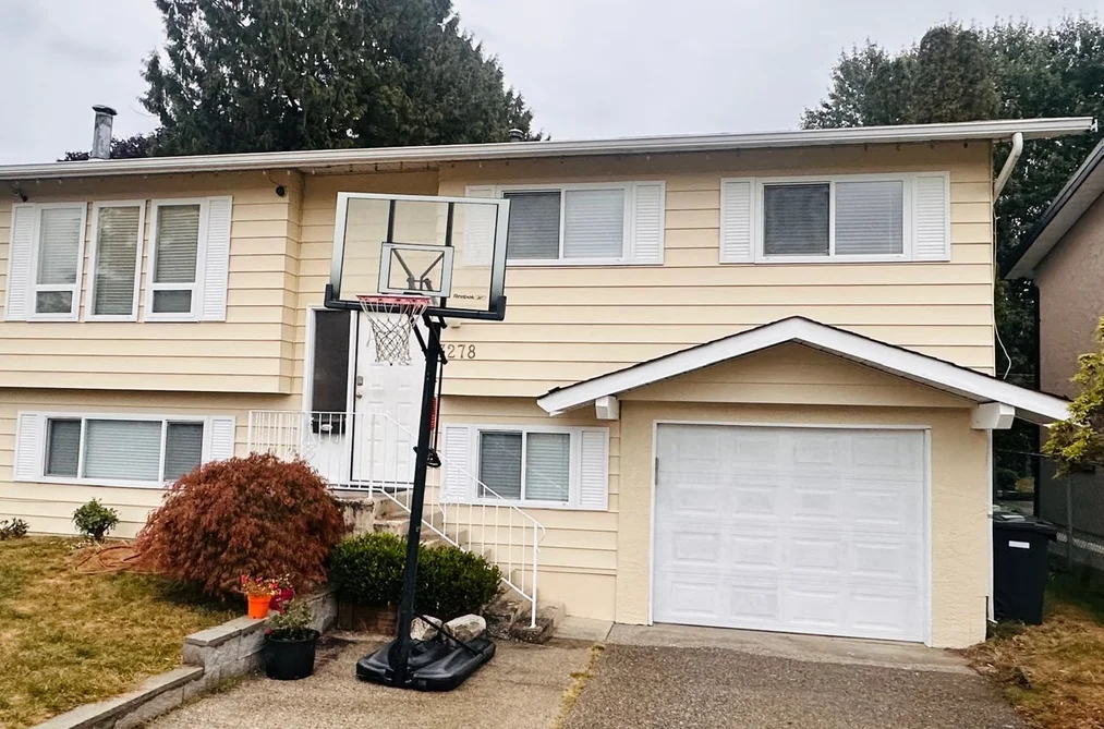 House for sale at 3278 Astoria Crescent Abbotsford British Columbia - MLS: R3169139