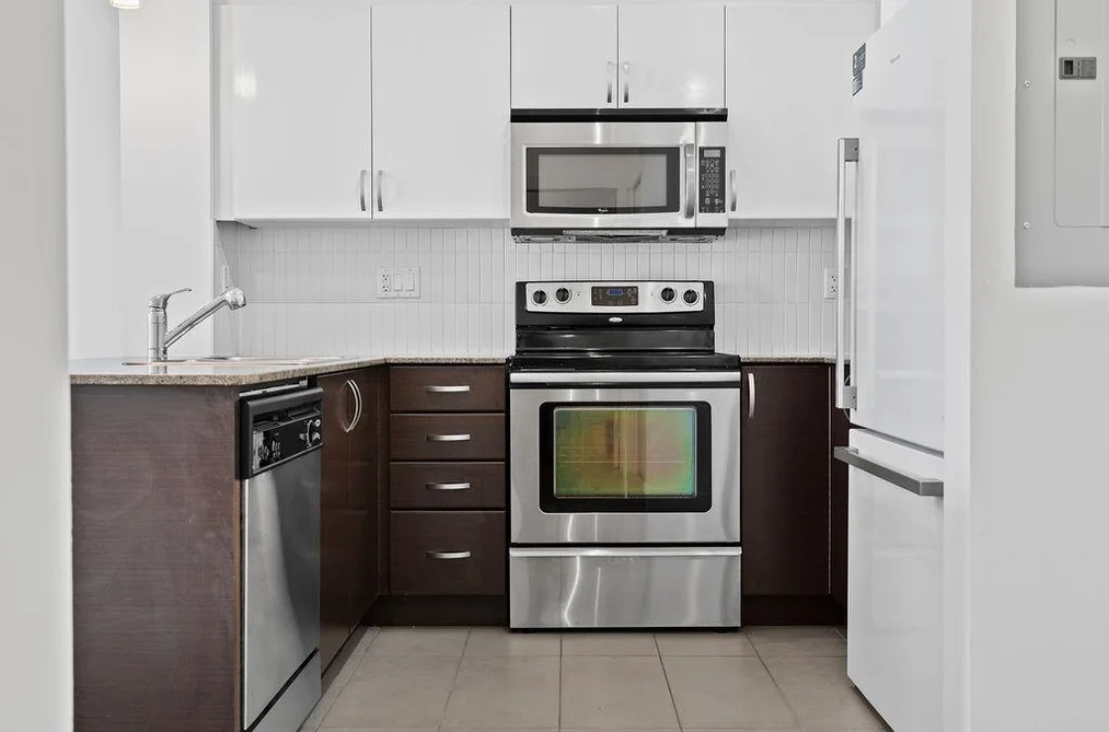 328 13789 107A AVENUE, Surrey, BC — Residential for Sale - Photo 2
