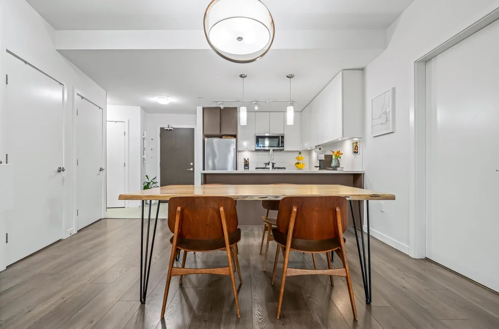 328 22 E ROYAL AVENUE, New Westminster BC V3L 0H1, New Westminster BC — Residential for Sale - Photo 4
