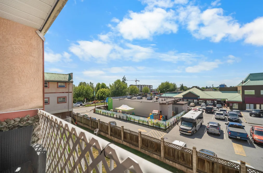 328 22661 LOUGHEED HIGHWAY, Maple Ridge BC V2X 2V4, Maple Ridge BC — Residential for Sale — Photo 11 of 16
