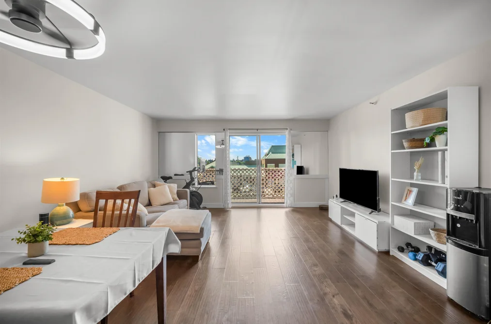 328 22661 LOUGHEED HIGHWAY, Maple Ridge BC V2X 2V4, Maple Ridge BC — Residential for Sale — Photo 5 of 16