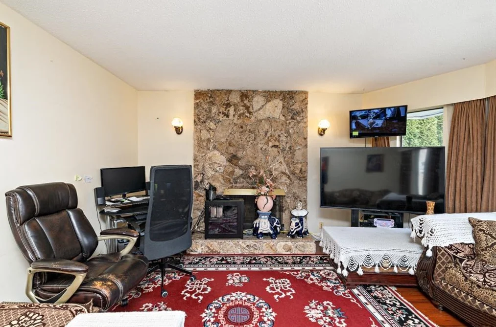 328 E 49th Avenue, Vancouver, BC - MLS: R3162649 - Photo 2