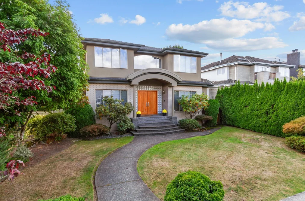 House for sale at 328 W 26th Avenue Vancouver British Columbia - MLS: R3169143