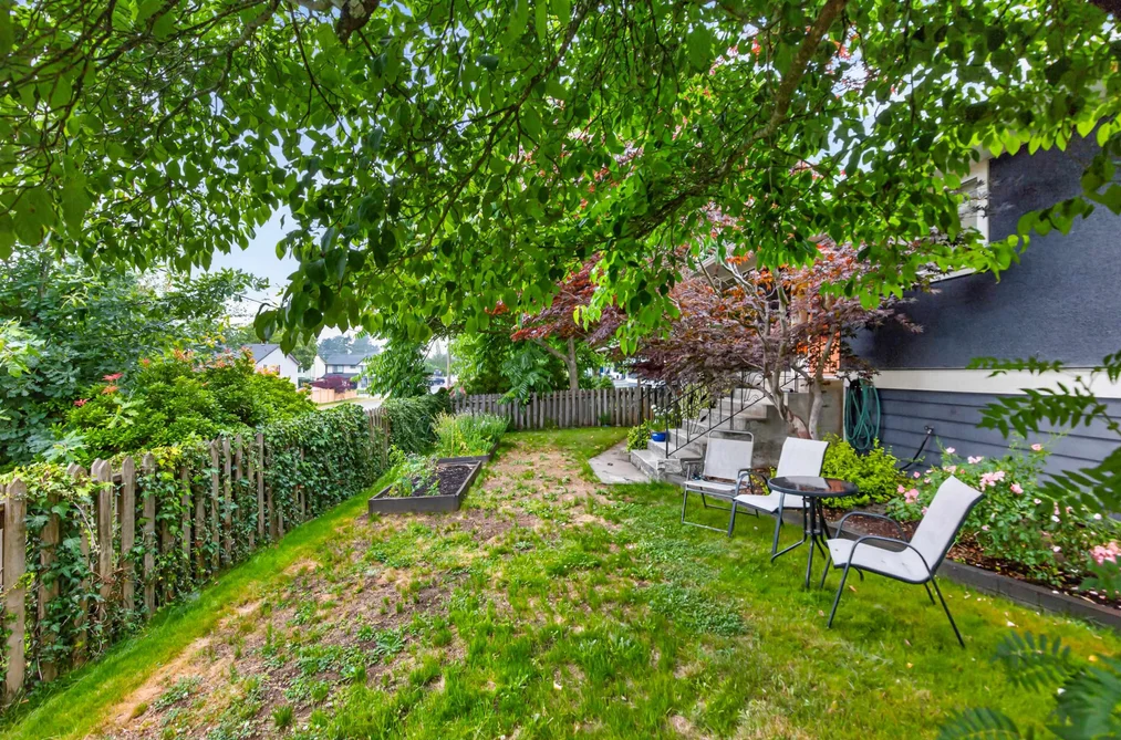 32877 10TH AVENUE, Mission, BC — Residential for Sale — Photo 4 of 38