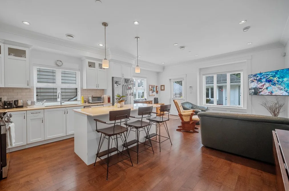 3288 W 32ND AVENUE, Vancouver BC V6L 2C3, Vancouver BC — Residential for Sale - Photo 3