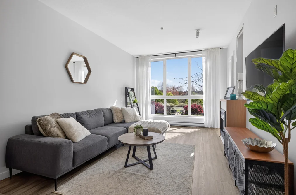 Condo for sale at 329 15918 26 Avenue Surrey British Columbia - MLS: R3116918