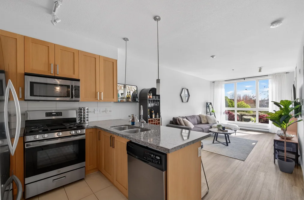 329 15918 26 AVENUE, Surrey BC V3Z 5K3, Surrey BC — Residential for Sale - Photo 2