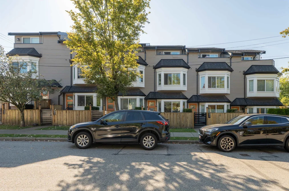 329 Garden Drive, Vancouver, BC - Townhouse for Sale - Photo 26 of 28 329 Garden Drive, Vancouver, BC - Townhouse for Sale - Photo 26 of 28