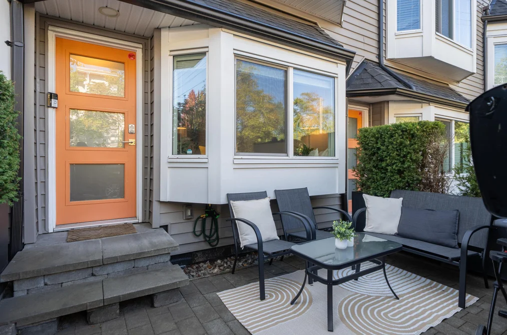 329 Garden Drive, Vancouver, BC - Townhouse for Sale - Photo 9 of 28 329 Garden Drive, Vancouver, BC - Townhouse for Sale - Photo 9 of 28