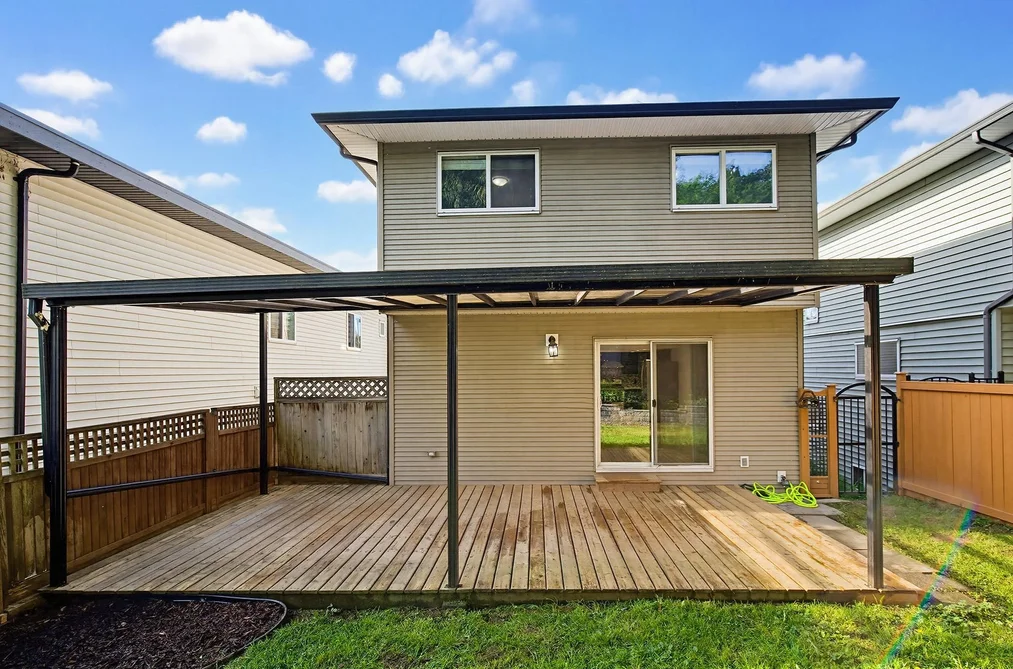 32921 3RD AVENUE, Mission BC V2V 1N2, Mission BC — Residential for Sale - Photo 2
