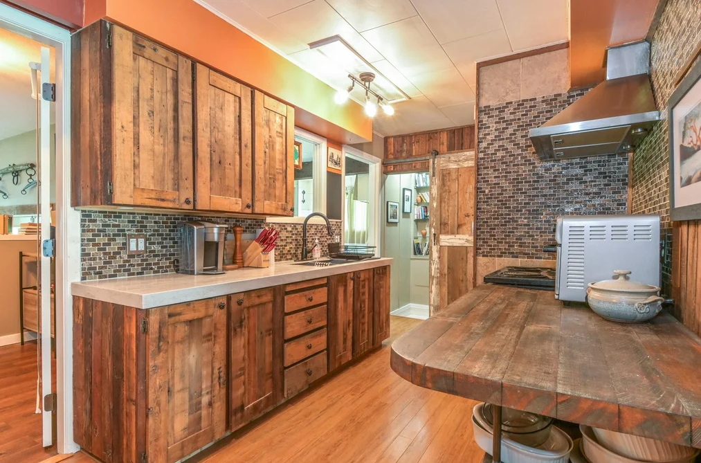 32955 DEWDNEY TRUNK ROAD, Mission BC V2V 6X6, Mission BC — Residential for Sale — Photo 12 of 39