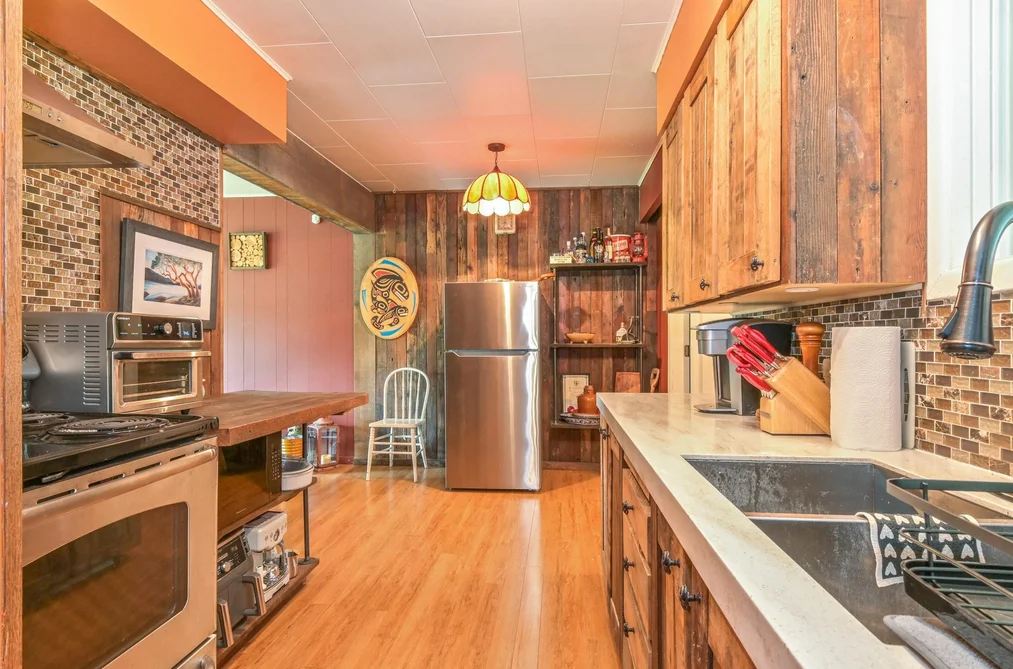 32955 DEWDNEY TRUNK ROAD, Mission BC V2V 6X6, Mission BC — Residential for Sale — Photo 13 of 39