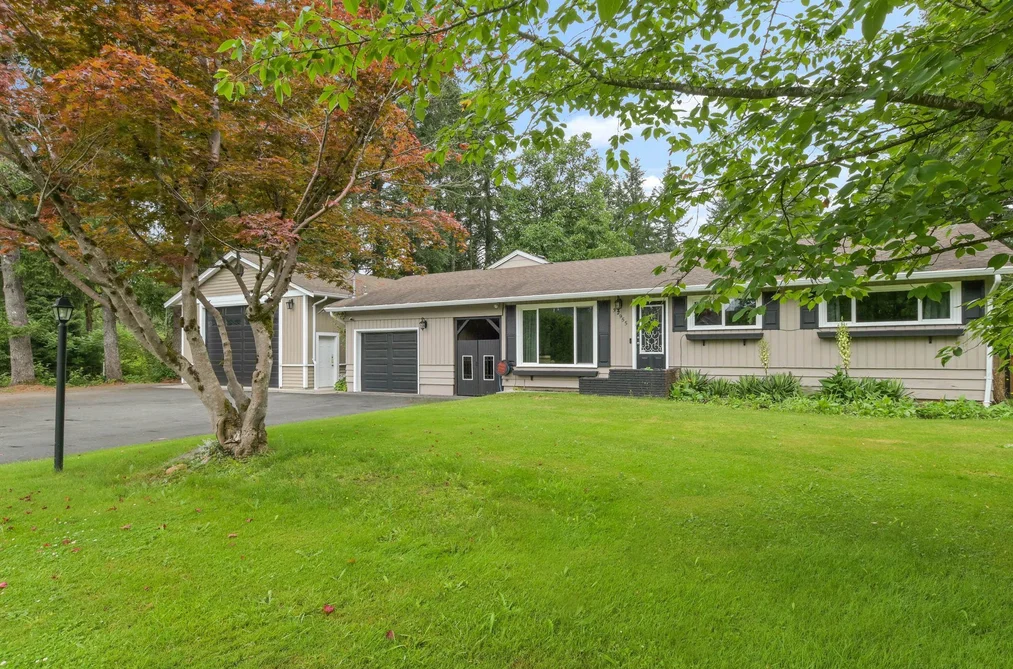 32955 DEWDNEY TRUNK ROAD, Mission BC V2V 6X6, Mission BC — Residential for Sale - Photo 2
