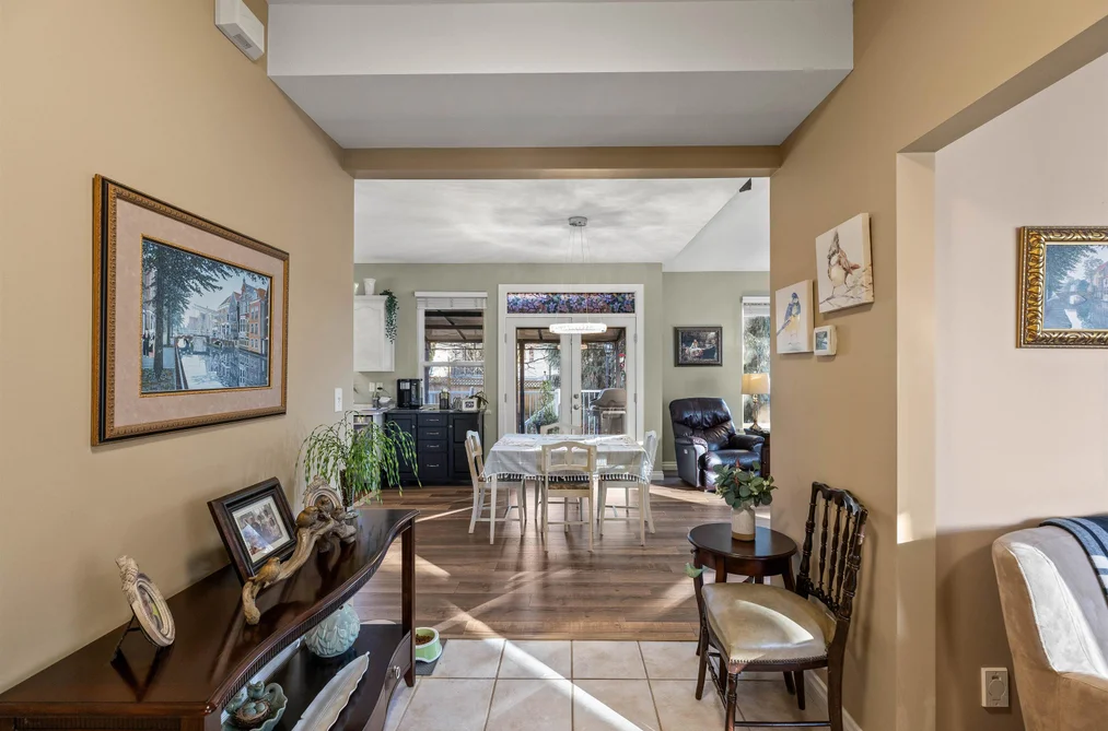 32976 HAWTHORNE AVENUE, Mission BC V2V 7C3, Mission BC — Residential for Sale - Photo 2