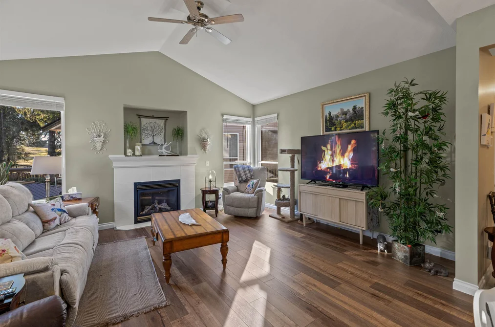 32976 HAWTHORNE AVENUE, Mission BC V2V 7C3, Mission BC — Residential for Sale - Photo 7