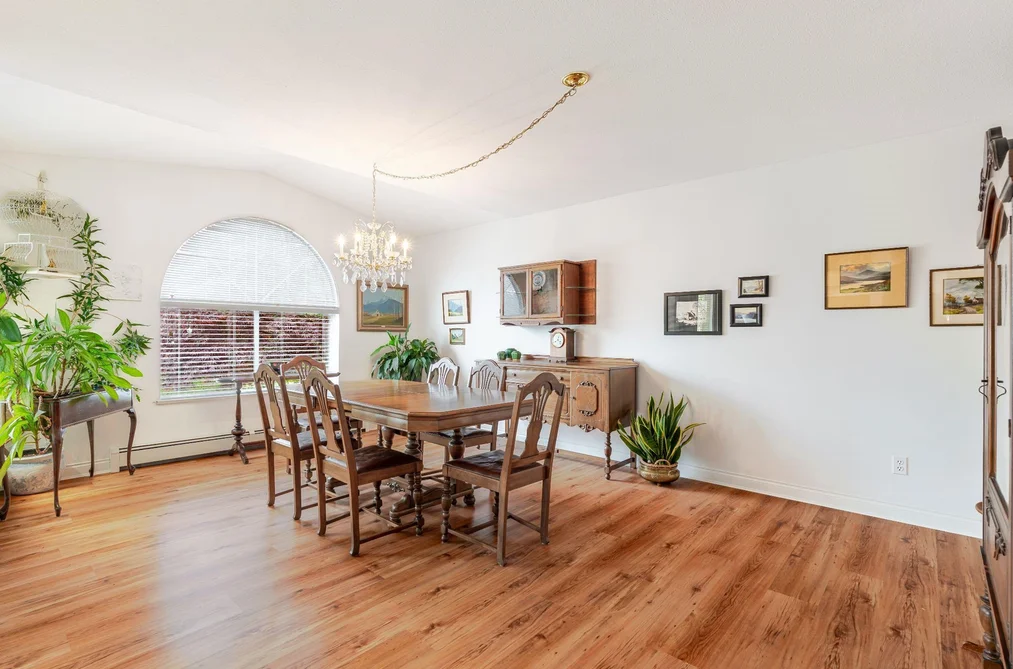 3298 MAHON AVENUE, North Vancouver BC V7N 3T5, North Vancouver BC — Residential for Sale - Photo 4