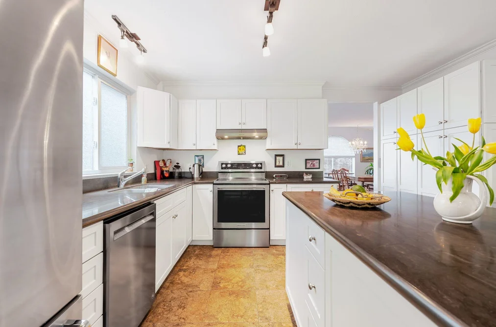 3298 MAHON AVENUE, North Vancouver BC V7N 3T5, North Vancouver BC — Residential for Sale - Photo 6