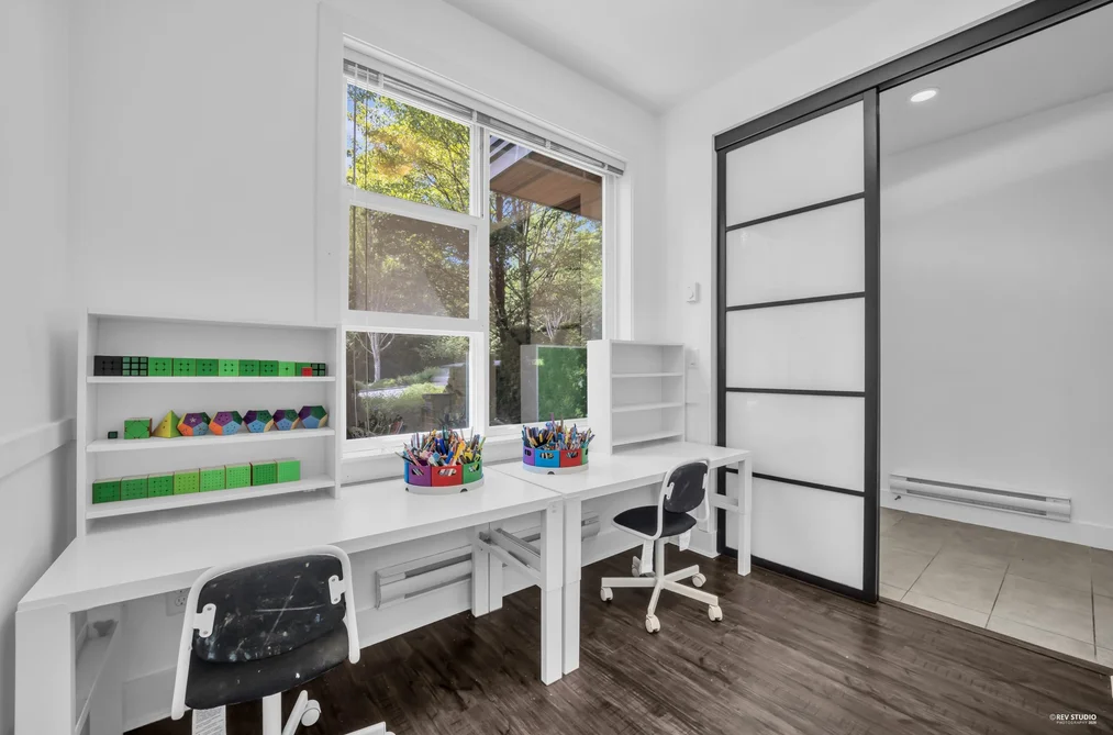 33 1299 COAST MERIDIAN ROAD, Coquitlam BC V3E 0H6, Coquitlam BC — Residential for Sale - Photo 3