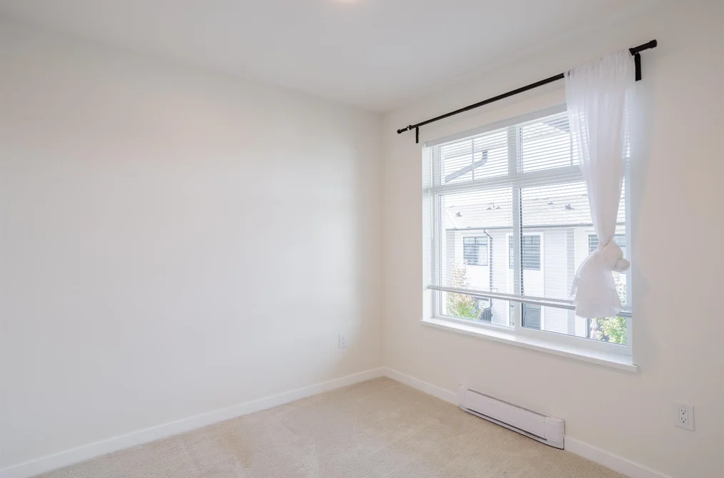 33-15235 Sitka Drive, Surrey, BC - Townhouse for Sale - Photo 14 of 30