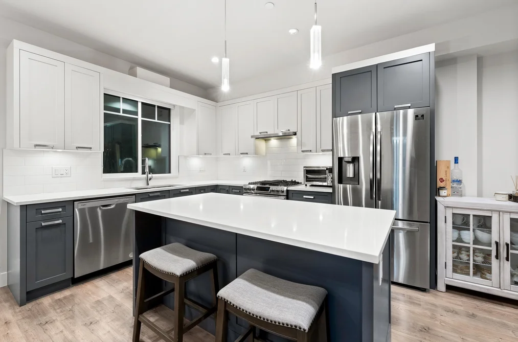 33 189 WOOD STREET, New Westminster BC V3M 0L7, New Westminster BC — Residential for Sale - Photo 2