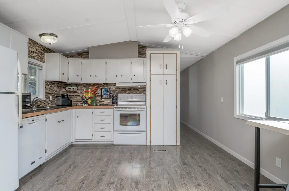 33 2315 198 STREET, Langley BC V2Z 1Z1, Langley BC — Residential for Sale - Photo 3