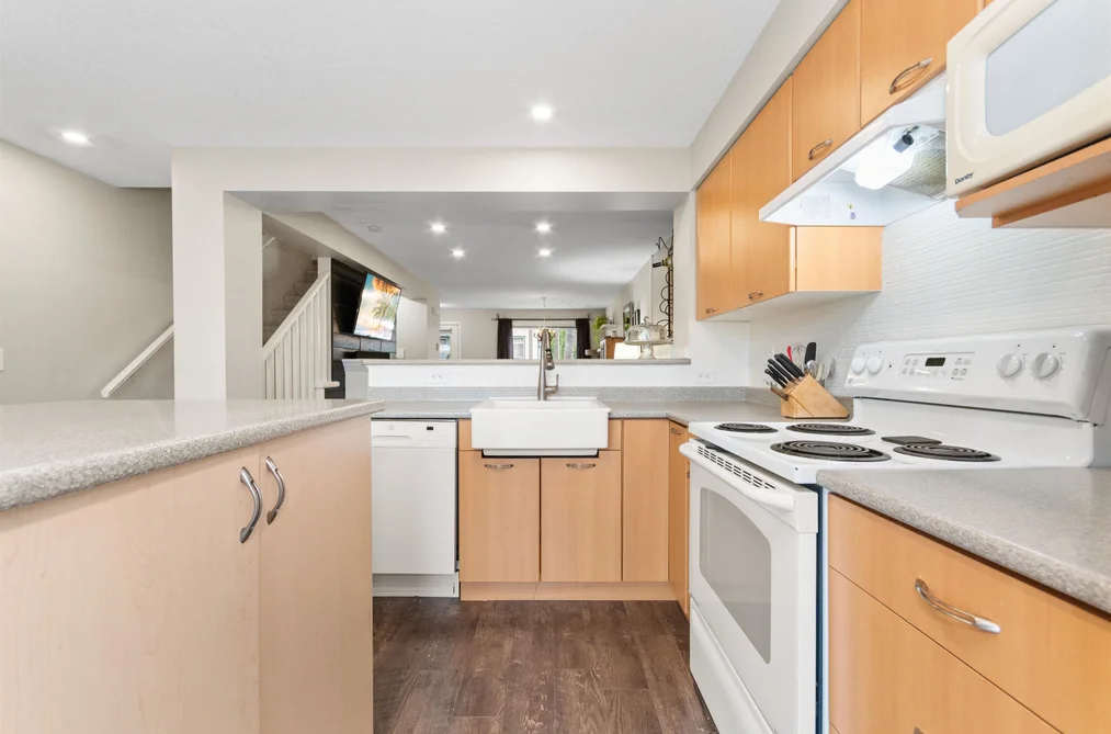 33 4401 BLAUSON BOULEVARD, Abbotsford BC V3G 0A4, Abbotsford BC — Residential for Sale - Photo 6
